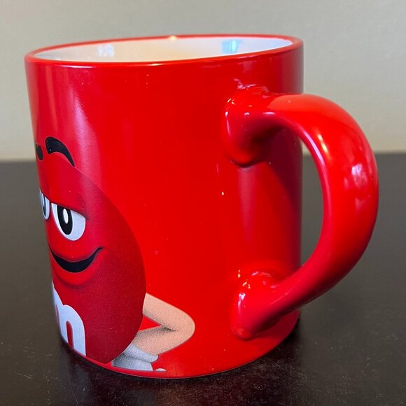 M&M’s Mars “RED LOOKS GOOD ON ME” Red Anthropomorphic Spokescandy Ceramic Mug - Picture 4 of 9